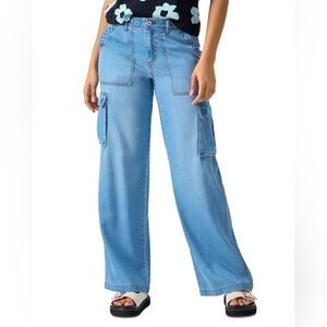 Sanctuary Reissue Cargo jeans with chambray / lyocell fabric Size Large